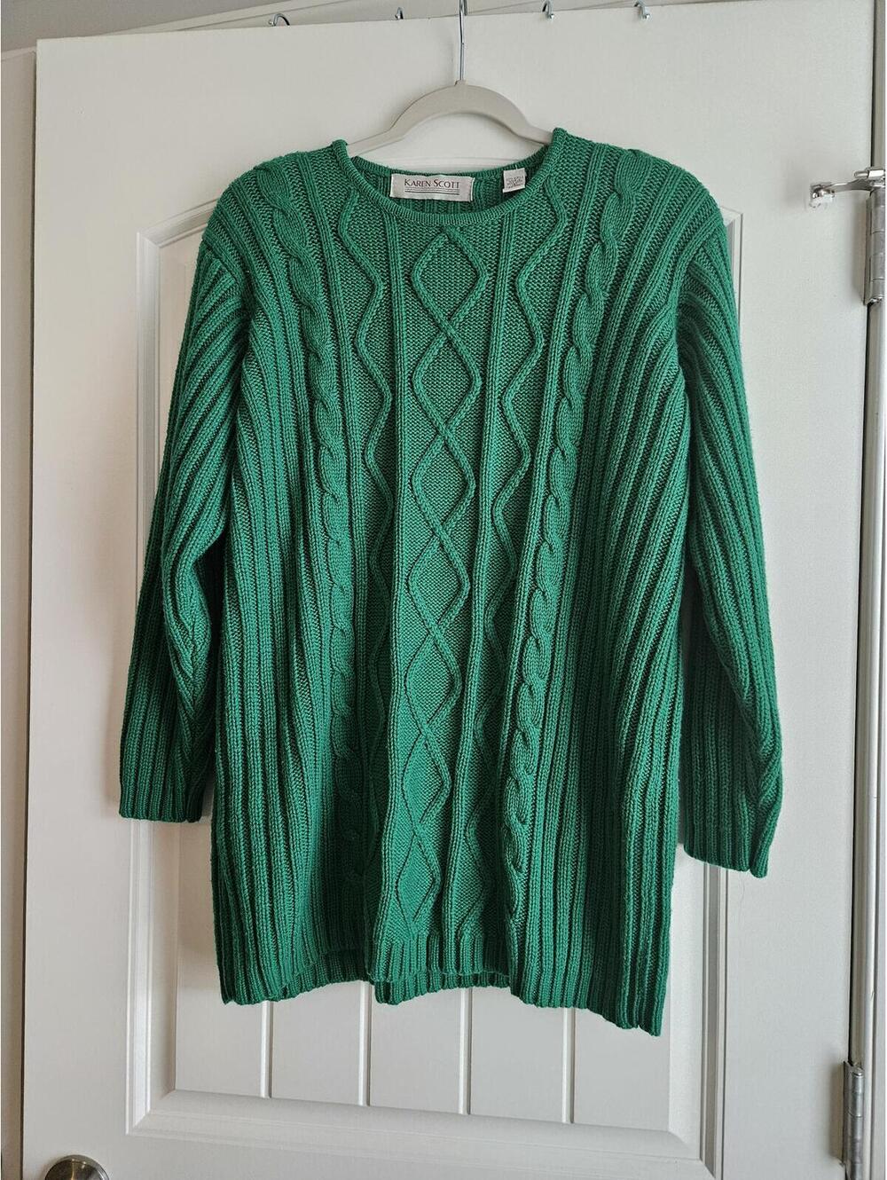 Vintage 80's/90's Karen Scott Green Cable Knit Sweater Small with Shoulder Pads